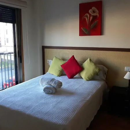 Piso De 3 En * Noalla (Pontevedra)